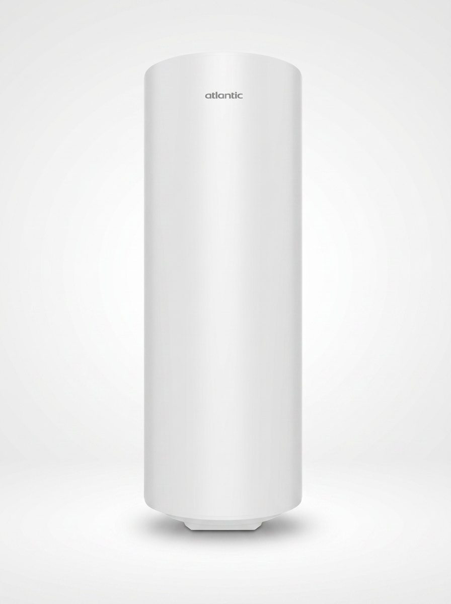 Chauffe-eau Atlantic 200L vu de face, habillage blanc et capot de raccordement