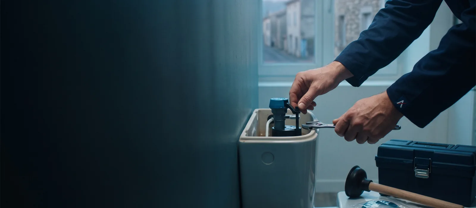 Plombier Livron-sur-Drôme - WC bouché, intervention rapide
