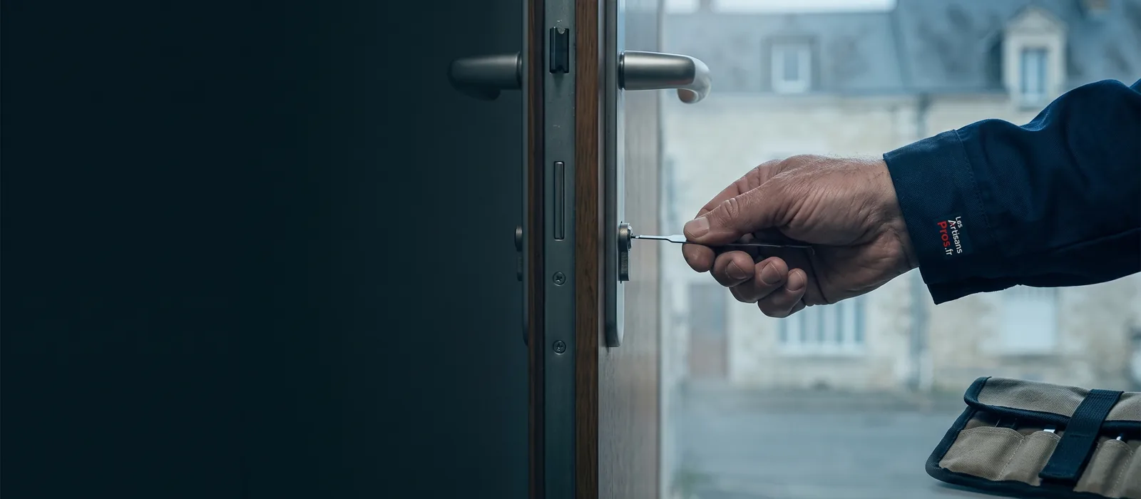 Serrurier Trélazé - porte claquée, intervention rapide
